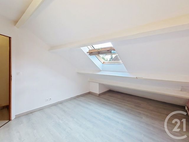 Maison &agrave; vendre - 3 pi&egrave;ces - 66,81 m2 - Bellegarde - 45 - CENTRE