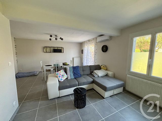 Maison &agrave; louer - 4 pi&egrave;ces - 89 m2 - Chateauneuf Sur Loire - 45 - CENTRE