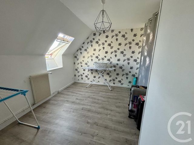 Maison &agrave; louer - 4 pi&egrave;ces - 89 m2 - Chateauneuf Sur Loire - 45 - CENTRE