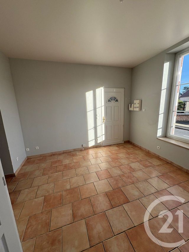 Appartement F2 &agrave; louer - 2 pi&egrave;ces - 31 m2 - Chateauneuf Sur Loire - 45 - CENTRE