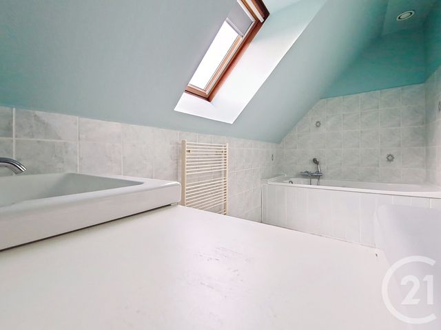 Maison &agrave; vendre - 9 pi&egrave;ces - 155 m2 - Les Bordes - 45 - CENTRE