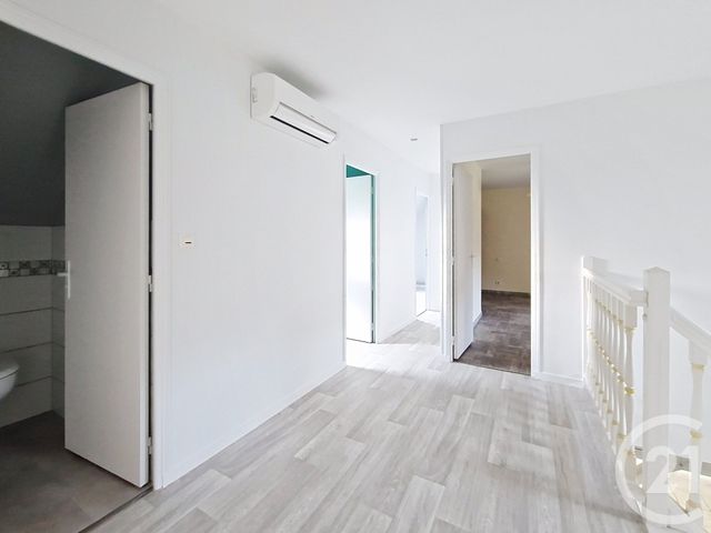 Maison &agrave; vendre - 9 pi&egrave;ces - 155 m2 - Les Bordes - 45 - CENTRE