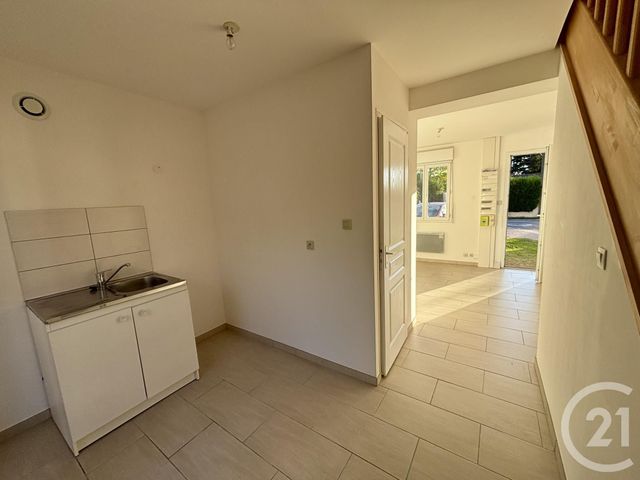 Appartement F2 &agrave; louer - 2 pi&egrave;ces - 39 m2 - Jargeau - 45 - CENTRE