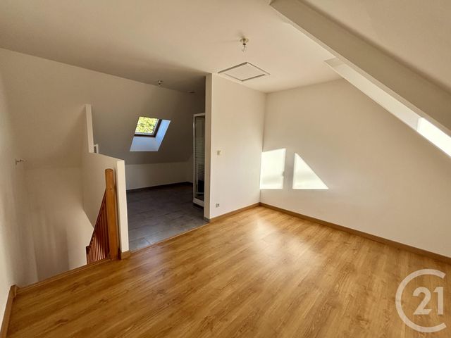 Appartement F2 &agrave; louer - 2 pi&egrave;ces - 39 m2 - Jargeau - 45 - CENTRE