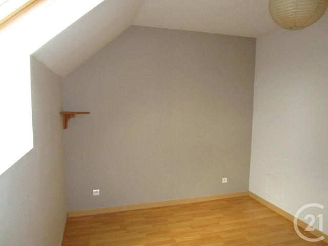 Maison &agrave; louer - 3 pi&egrave;ces - 68,67 m2 - Chateauneuf Sur Loire - 45 - CENTRE