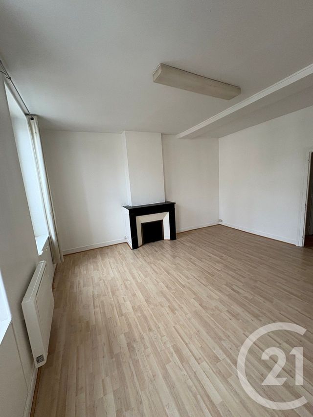 Appartement F2 &agrave; louer - 2 pi&egrave;ces - 66 m2 - Chateauneuf Sur Loire - 45 - CENTRE