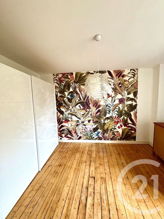 Maison &agrave; louer - 3 pi&egrave;ces - 62 m2 - Chateauneuf Sur Loire - 45 - CENTRE