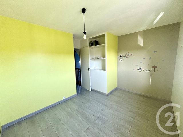 Maison &agrave; louer - 4 pi&egrave;ces - 101 m2 - St Pere Sur Loire - 45 - CENTRE