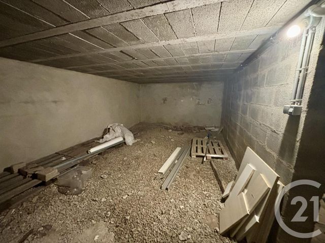 Maison &agrave; louer - 4 pi&egrave;ces - 101 m2 - St Pere Sur Loire - 45 - CENTRE