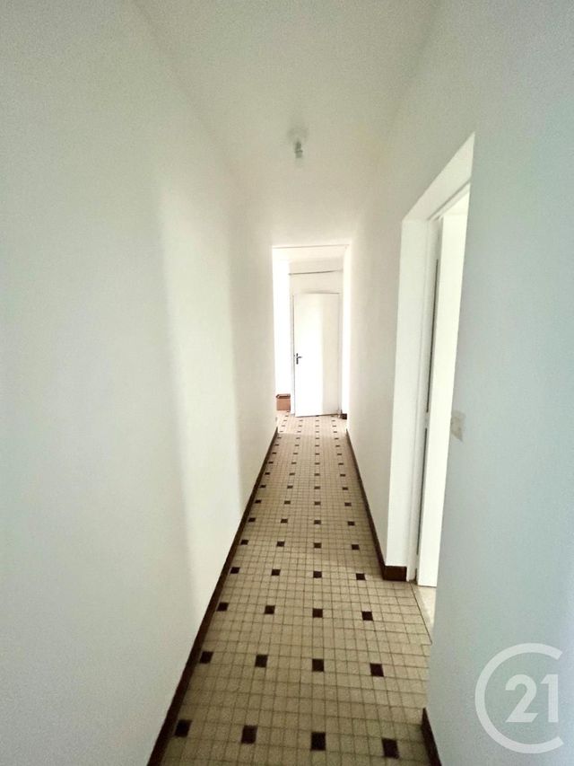 Maison &agrave; louer - 3 pi&egrave;ces - 80,10 m2 - Chateauneuf Sur Loire - 45 - CENTRE