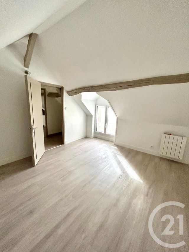 Maison &agrave; louer - 5 pi&egrave;ces - 92,33 m2 - St Martin D Abbat - 45 - CENTRE