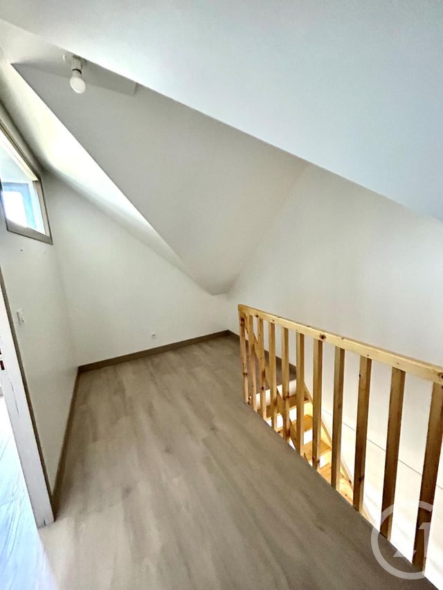 Maison &agrave; louer - 5 pi&egrave;ces - 92,33 m2 - St Martin D Abbat - 45 - CENTRE