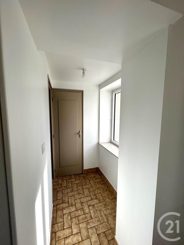 Maison &agrave; louer - 5 pi&egrave;ces - 92,33 m2 - St Martin D Abbat - 45 - CENTRE