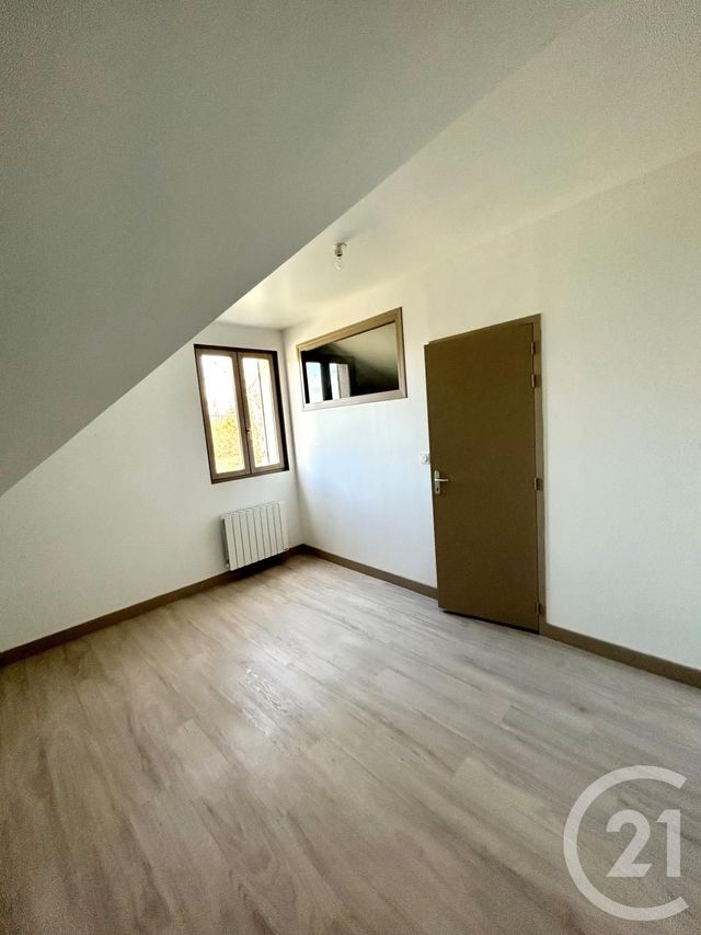 Maison &agrave; louer - 5 pi&egrave;ces - 92,33 m2 - St Martin D Abbat - 45 - CENTRE