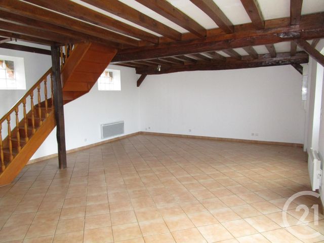 Maison &agrave; louer - 3 pi&egrave;ces - 78 m2 - Tigy - 45 - CENTRE