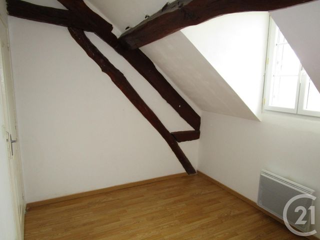 Maison &agrave; louer - 3 pi&egrave;ces - 78 m2 - Tigy - 45 - CENTRE