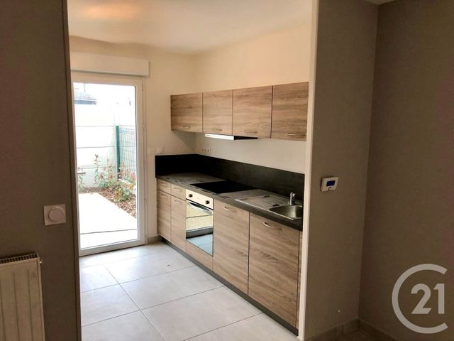 Maison &agrave; louer - 3 pi&egrave;ces - 71,13 m2 - Ingre - 45 - CENTRE