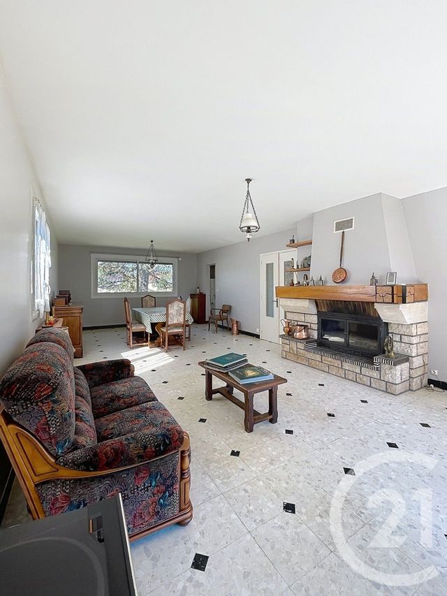 Maison &agrave; vendre - 5 pi&egrave;ces - 129,80 m2 - Vitry Aux Loges - 45 - CENTRE