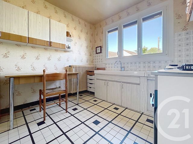 Maison &agrave; vendre - 5 pi&egrave;ces - 129,80 m2 - Vitry Aux Loges - 45 - CENTRE