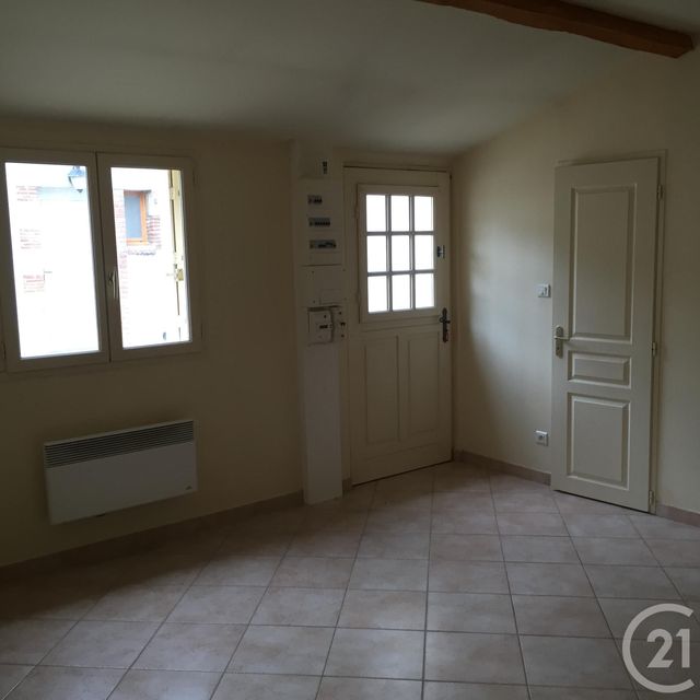 Appartement F1 &agrave; louer - 1 pi&egrave;ce - 23 m2 - Chateauneuf Sur Loire - 45 - CENTRE