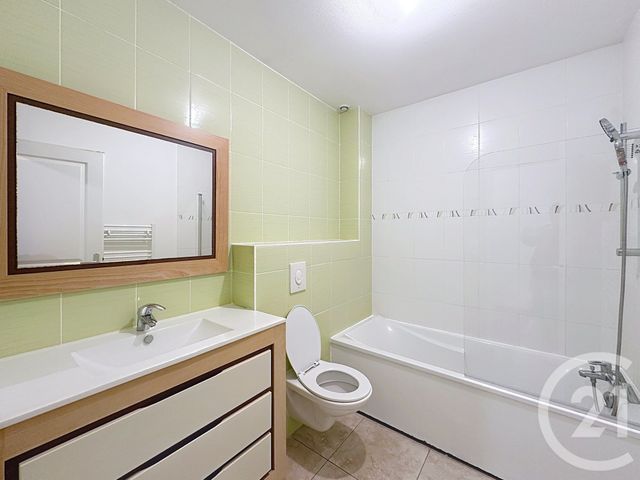 Maison &agrave; vendre - 3 pi&egrave;ces - 69,79 m2 - Trainou - 45 - CENTRE