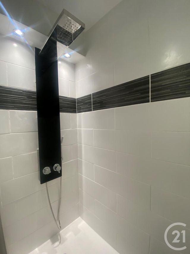 Appartement F2 &agrave; louer - 2 pi&egrave;ces - 39,20 m2 - Orleans - 45 - CENTRE