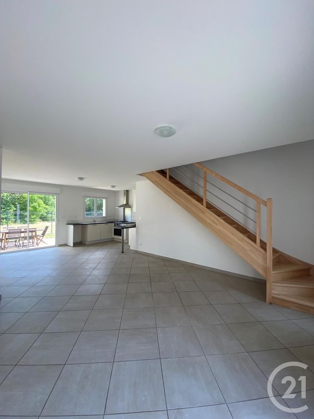 Maison &agrave; louer - 4 pi&egrave;ces - 94,18 m2 - Chateauneuf Sur Loire - 45 - CENTRE