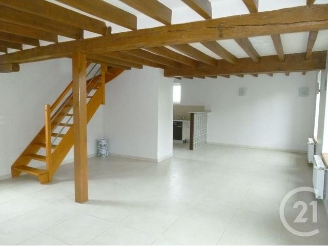 Maison &agrave; louer - 4 pi&egrave;ces - 120 m2 - St Benoit Sur Loire - 45 - CENTRE