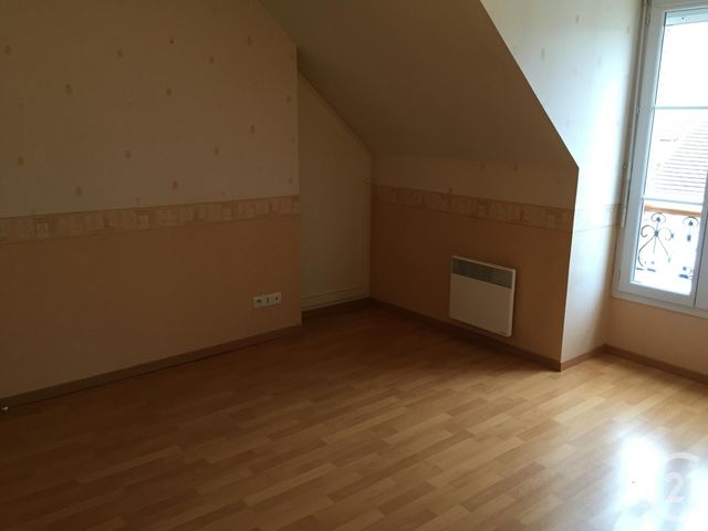 Maison &agrave; louer - 4 pi&egrave;ces - 97,79 m2 - Chateauneuf Sur Loire - 45 - CENTRE