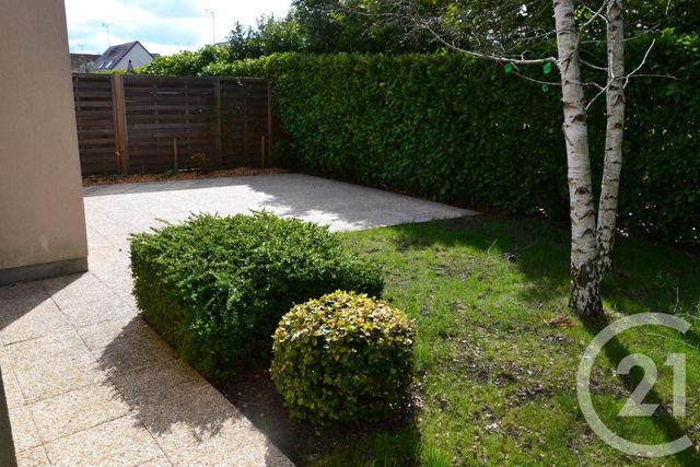 Maison &agrave; louer - 4 pi&egrave;ces - 97,79 m2 - Chateauneuf Sur Loire - 45 - CENTRE