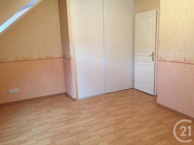 Maison &agrave; louer - 4 pi&egrave;ces - 97,79 m2 - Chateauneuf Sur Loire - 45 - CENTRE