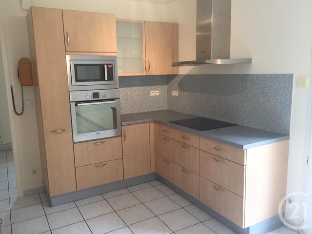 Maison &agrave; louer - 6 pi&egrave;ces - 143,27 m2 - Trainou - 45 - CENTRE