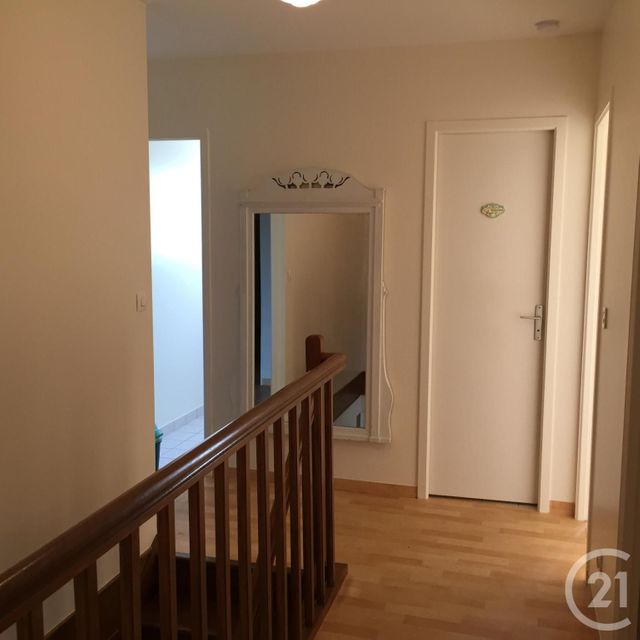 Maison &agrave; louer - 6 pi&egrave;ces - 143,27 m2 - Trainou - 45 - CENTRE