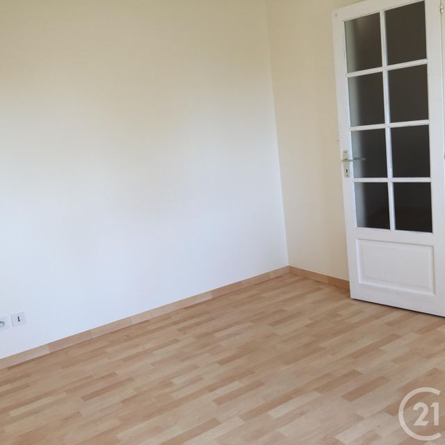 Maison &agrave; louer - 6 pi&egrave;ces - 143,27 m2 - Trainou - 45 - CENTRE