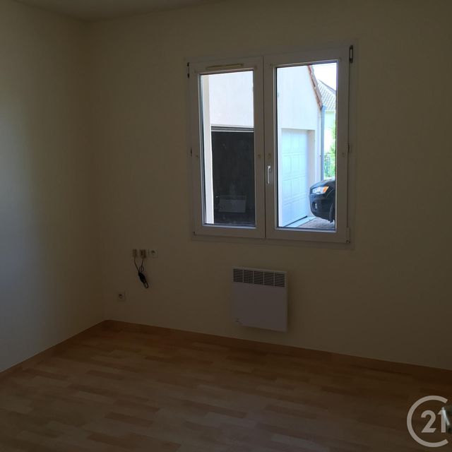 Maison &agrave; louer - 6 pi&egrave;ces - 143,27 m2 - Trainou - 45 - CENTRE