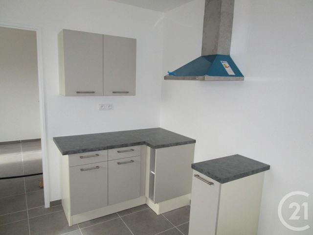 Maison &agrave; louer - 4 pi&egrave;ces - 105 m2 - Mardie - 45 - CENTRE