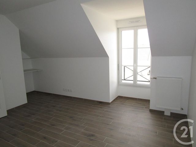 Maison &agrave; louer - 4 pi&egrave;ces - 105 m2 - Mardie - 45 - CENTRE