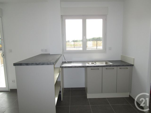Maison &agrave; louer - 4 pi&egrave;ces - 105 m2 - Mardie - 45 - CENTRE