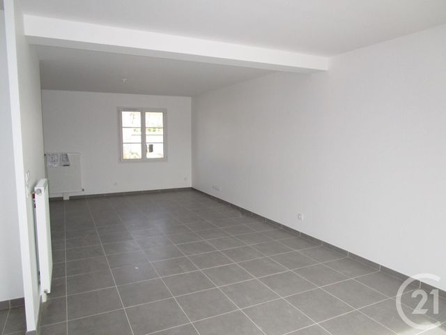 Maison &agrave; louer - 4 pi&egrave;ces - 105 m2 - Mardie - 45 - CENTRE