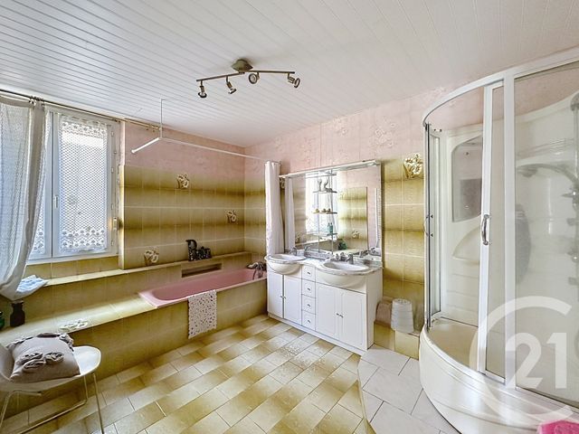 Maison &agrave; vendre - 8 pi&egrave;ces - 224,60 m2 - Vitry Aux Loges - 45 - CENTRE