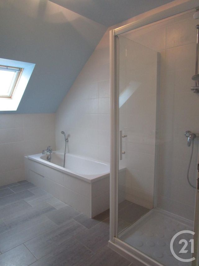 Maison &agrave; louer - 4 pi&egrave;ces - 102,65 m2 - Mardie - 45 - CENTRE