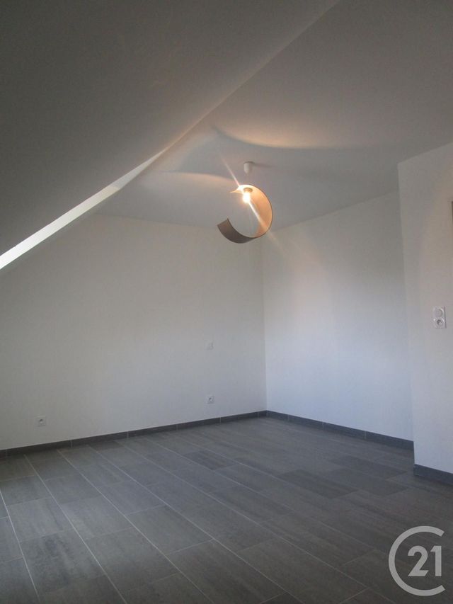 Maison &agrave; louer - 4 pi&egrave;ces - 102,65 m2 - Mardie - 45 - CENTRE