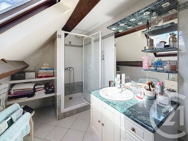 Maison &agrave; vendre - 3 pi&egrave;ces - 124,48 m2 - Neuvy En Sullias - 45 - CENTRE