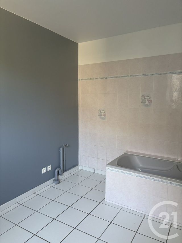 Appartement F2 &agrave; louer - 2 pi&egrave;ces - 49,04 m2 - Rebrechien - 45 - CENTRE