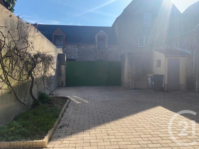 Maison &agrave; louer - 3 pi&egrave;ces - 72 m2 - Chateauneuf Sur Loire - 45 - CENTRE