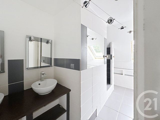 Maison &agrave; vendre - 4 pi&egrave;ces - 101 m2 - St Pere Sur Loire - 45 - CENTRE