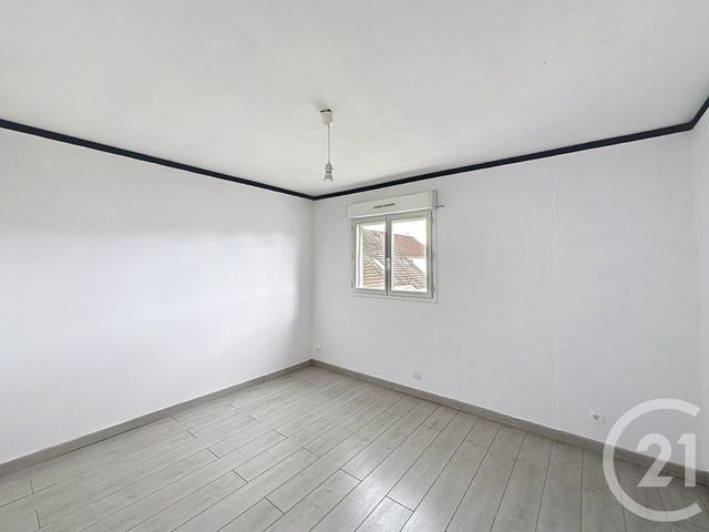 Maison &agrave; vendre - 4 pi&egrave;ces - 101 m2 - St Pere Sur Loire - 45 - CENTRE