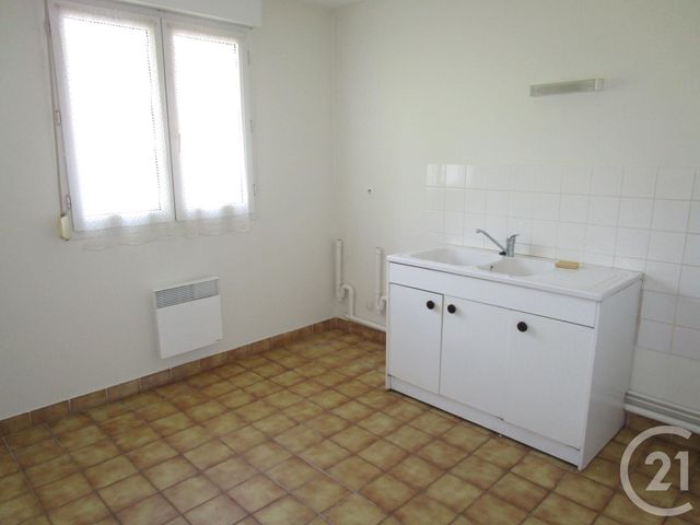 Appartement F2 &agrave; louer - 2 pi&egrave;ces - 45 m2 - Chateauneuf Sur Loire - 45 - CENTRE