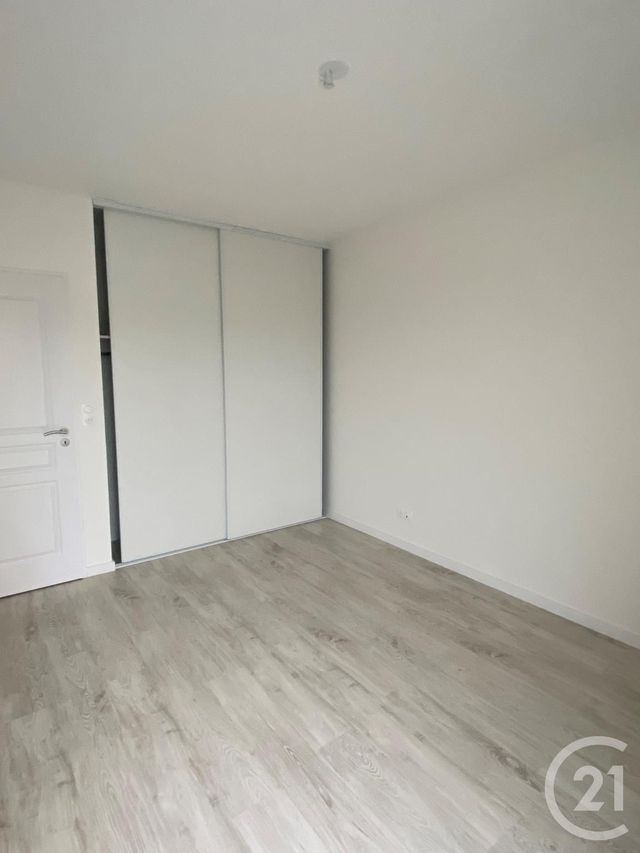 Appartement F3 &agrave; louer - 3 pi&egrave;ces - 60,76 m2 - Orleans - 45 - CENTRE