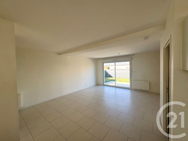Maison &agrave; louer - 4 pi&egrave;ces - 86 m2 - Chateauneuf Sur Loire - 45 - CENTRE